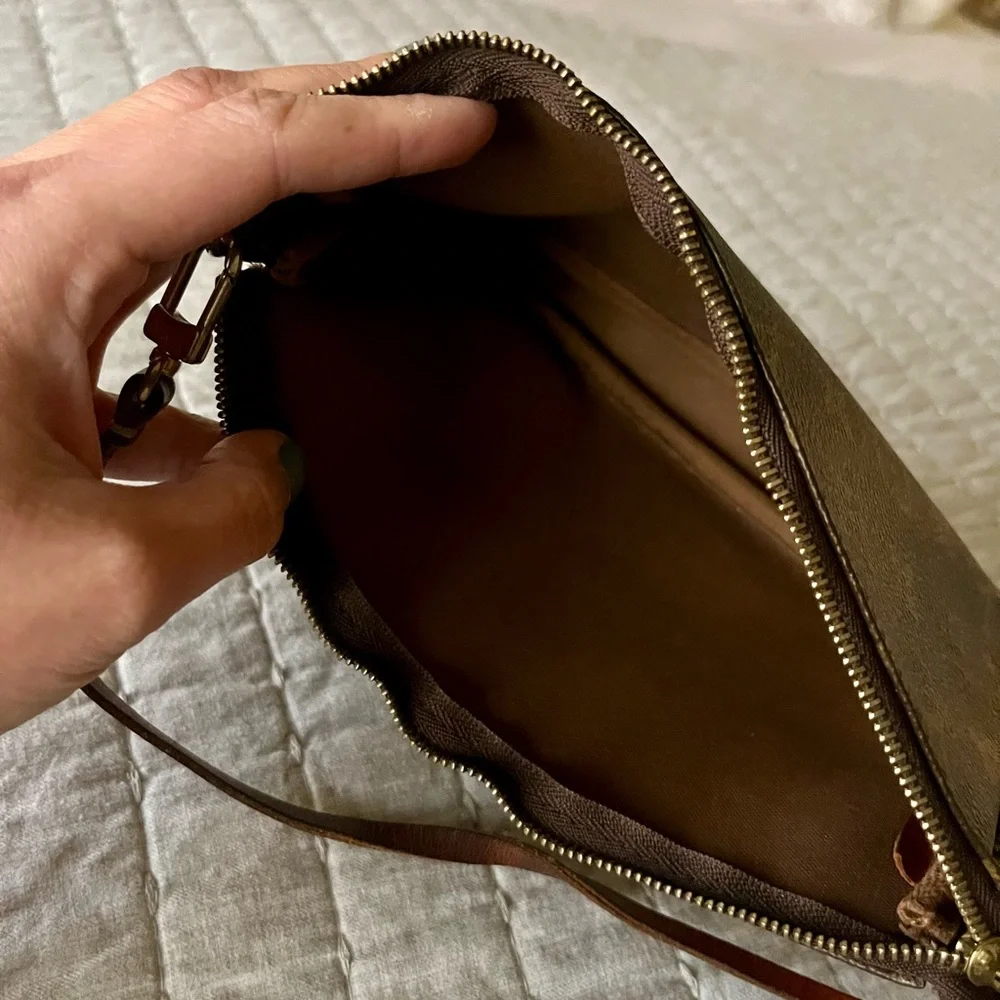 Vintage Louis Vuitton Pochette Accessoires - Picture 9 of 15